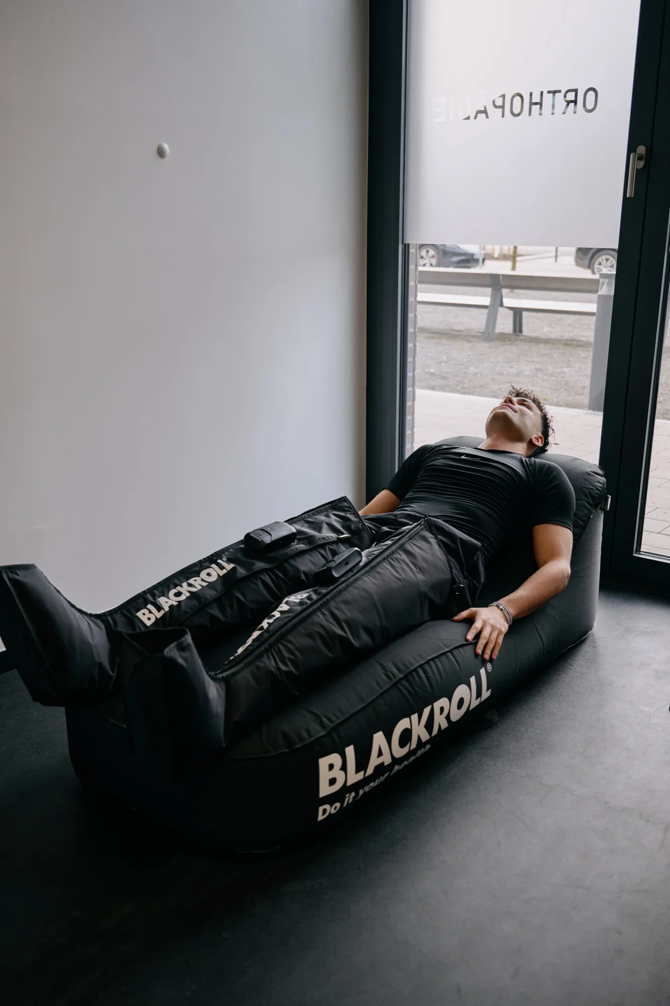 Recoveryboots in der Recoveryarea im GymMed