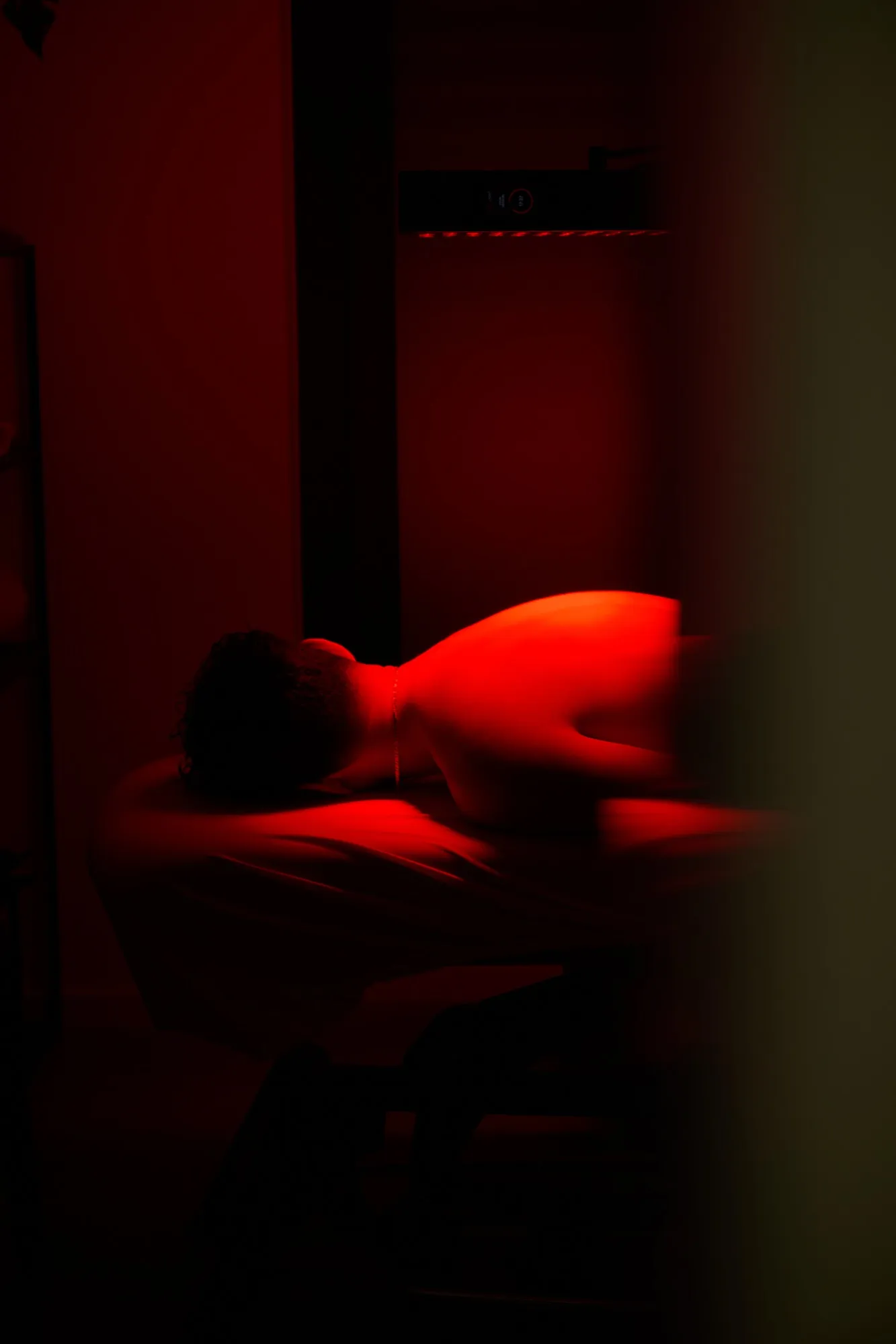 Rotlicht in der Recoveryarea im GymMed